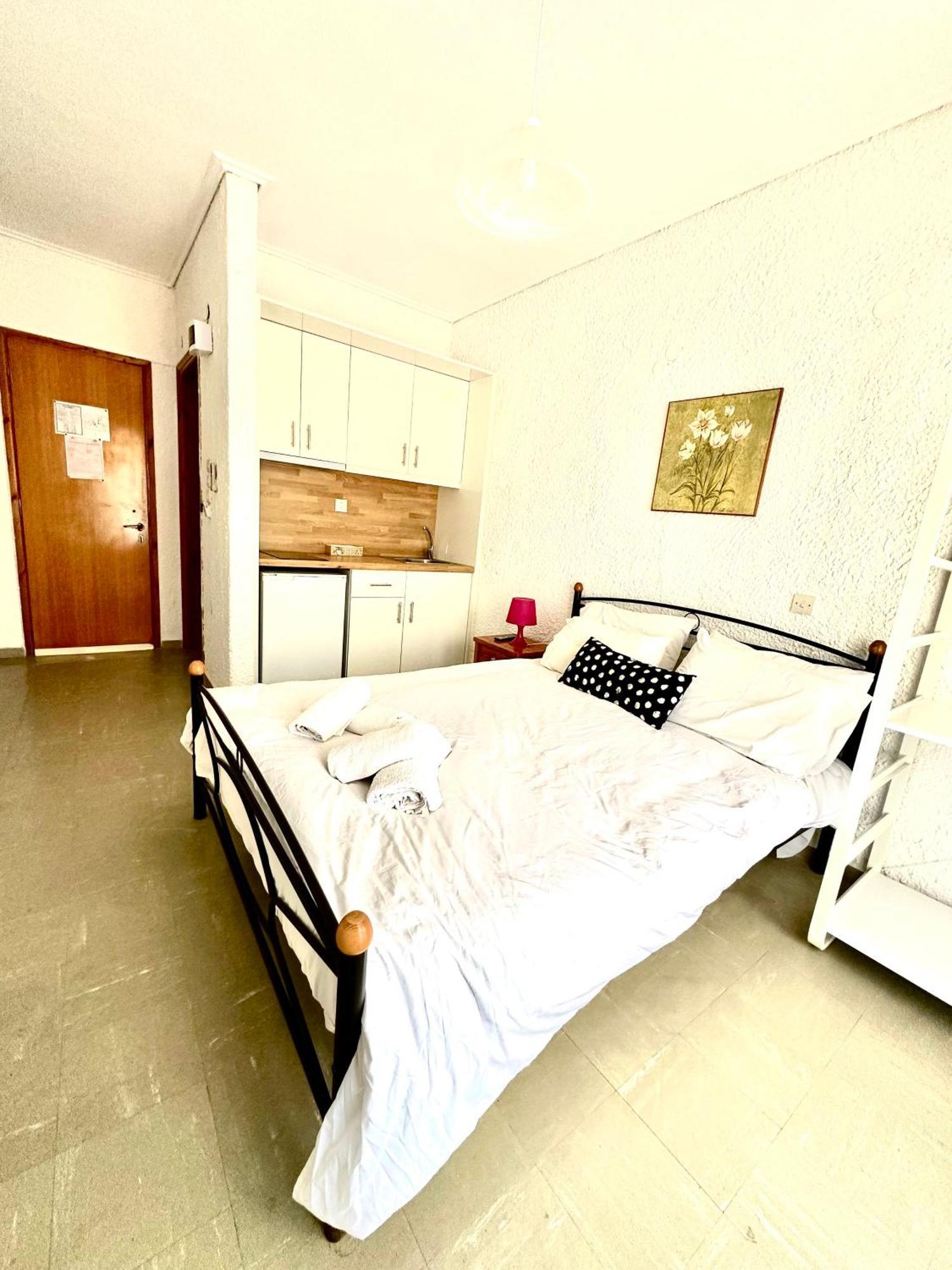 Katerina Apartments Неос-Пиргос Номер фото